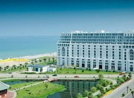 באטומי Apartment In Hotel Magnolia מראה חיצוני תמונה